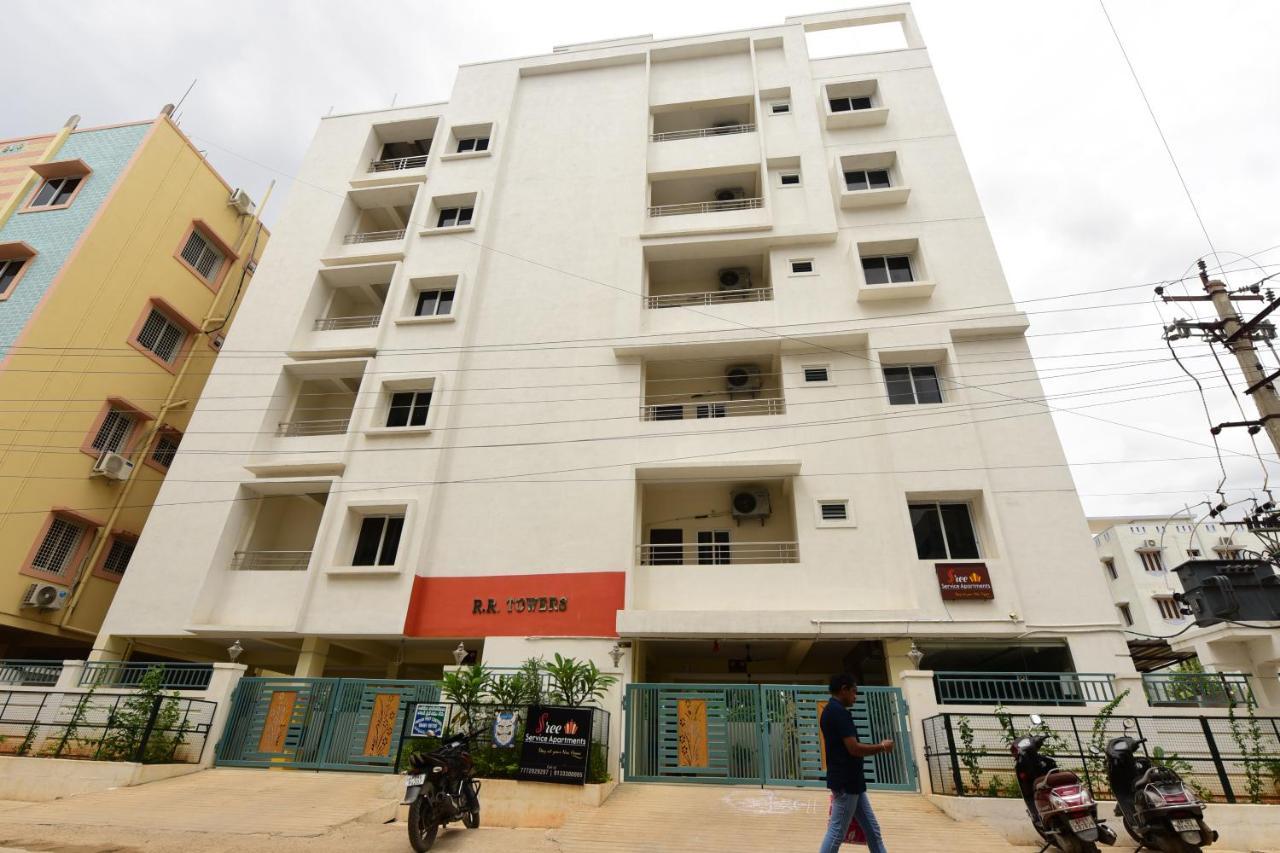 Sree Service Apartments Тирупати Екстериор снимка
