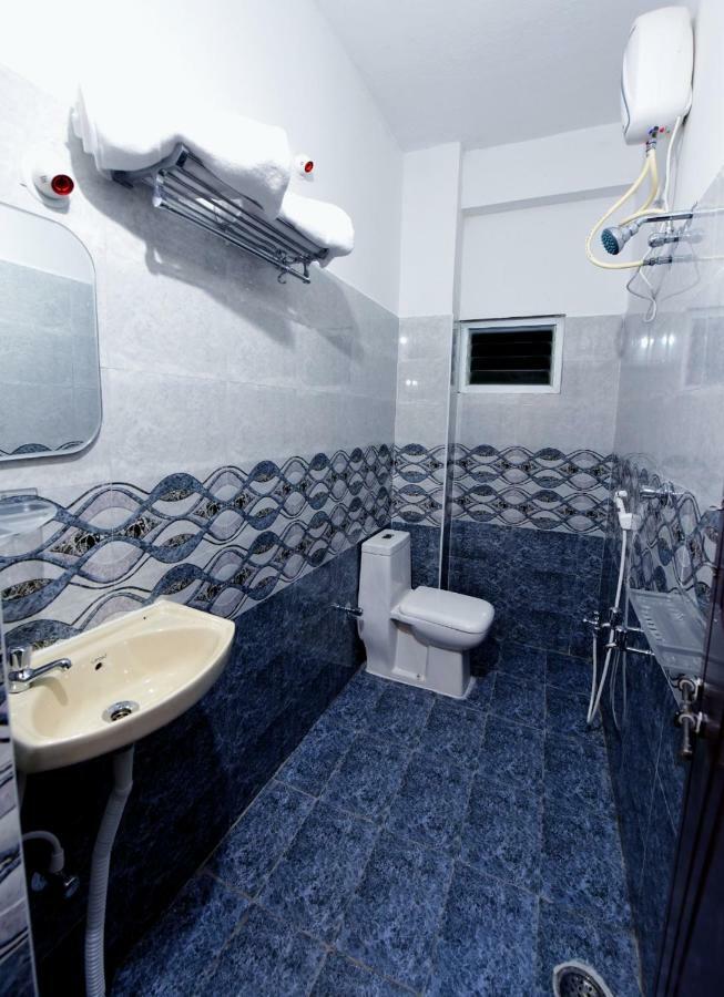 Sree Service Apartments Тирупати Екстериор снимка